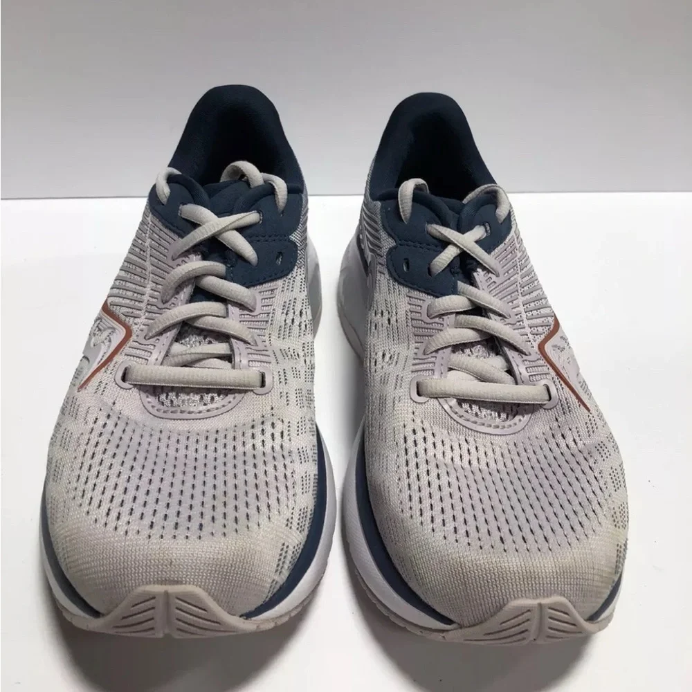 Saucony Women's Guide 14 Running Shoes, Size 6.5 M